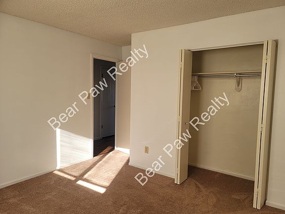 4th image of 503 Shoshoni St APT C