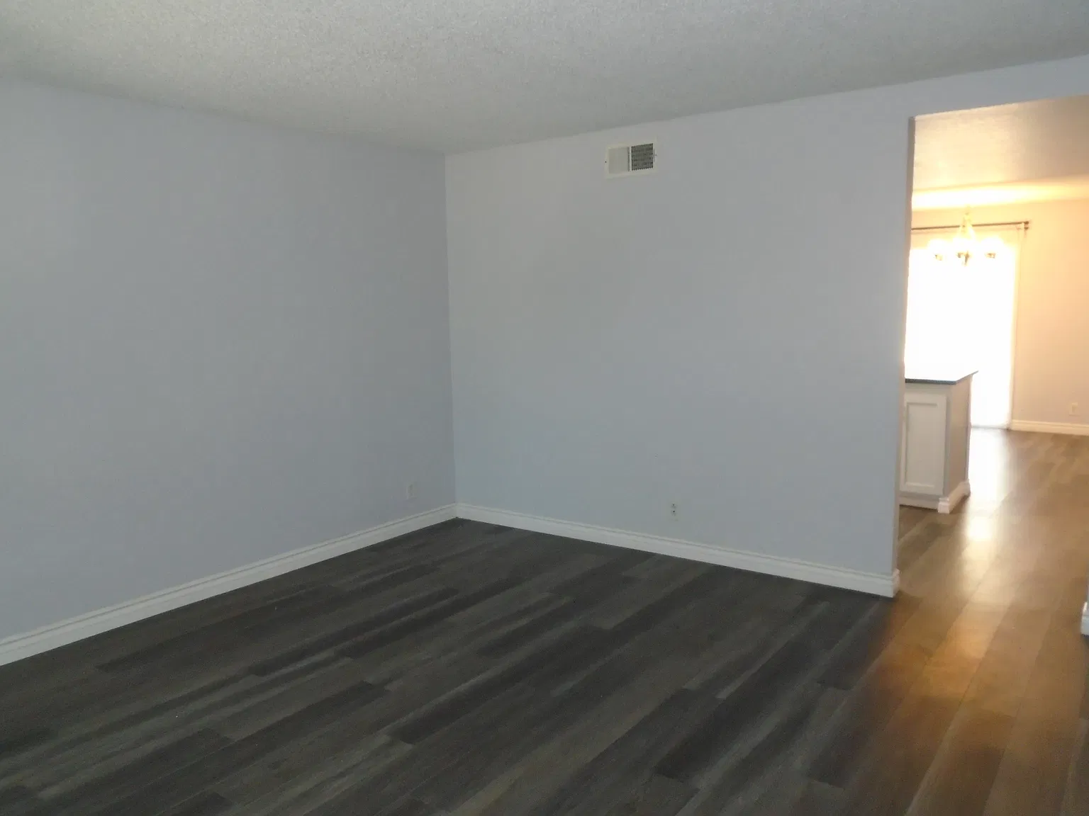 4 bed, 1428 sqft, $3,500 — Photo 4