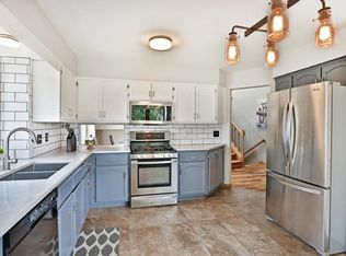 4122 Parkway Ponds Ln, White Bear Township, MN 55110