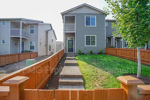 7104 NE 155th Pl Photo 1 7104 NE 155th Pl Photo 1
