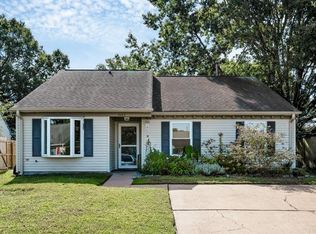2033 Ealing Cres, Virginia Beach, VA 23454