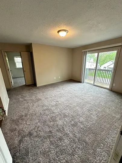 415 Grover St #3 — Photo 3