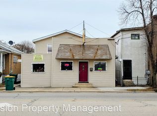 952 Collins St #1, Joliet, IL 60432