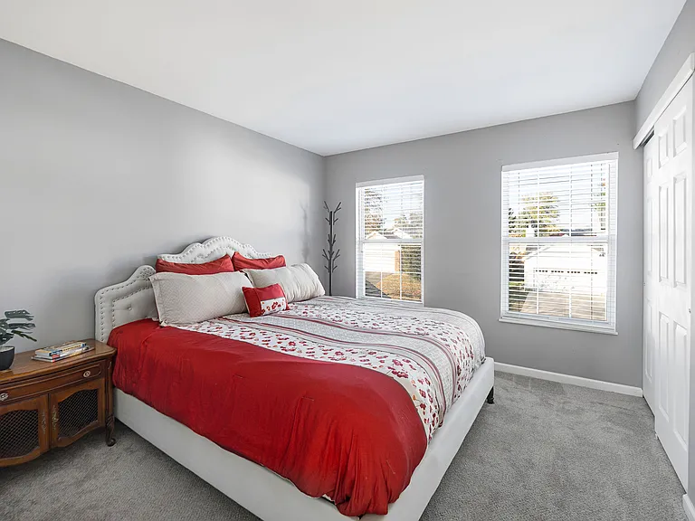2147 Riding Spur Dr — Photo 14