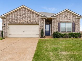 60 Lilly Cv, Oakland, TN 38060