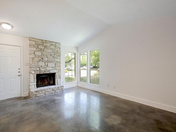 4th image of 8010 Clydesdale Dr