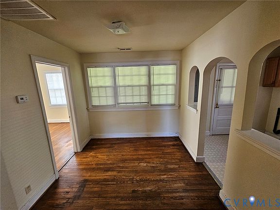 4th image of 3814 Thimble Ln