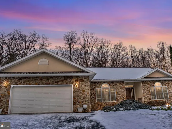 2336 Sagamore Dr, State College, PA 16803