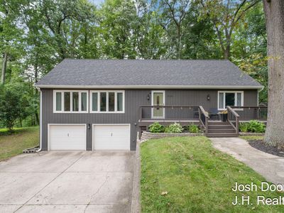 8181 Vergennes St SE, Ada, MI, 49301