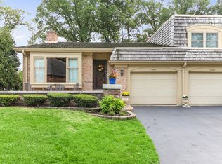2S681 Avenue Normandy W, Oak Brook, IL 60523