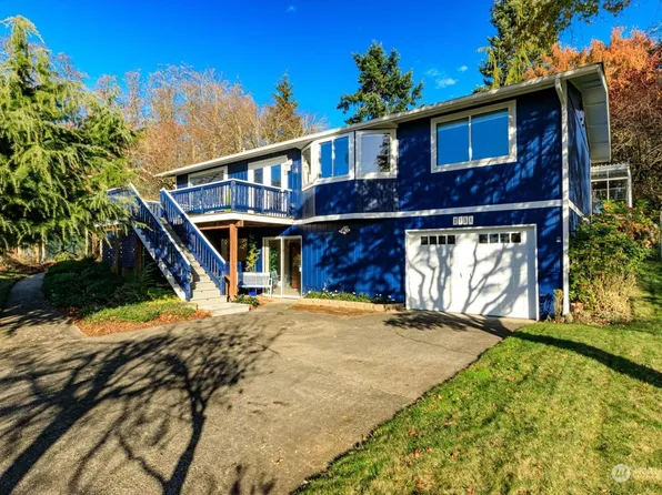 2191 Inverness Way, Coupeville, WA 98239