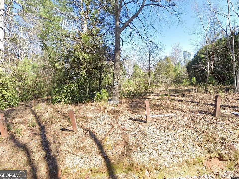 1st image of 295 Lang Cir