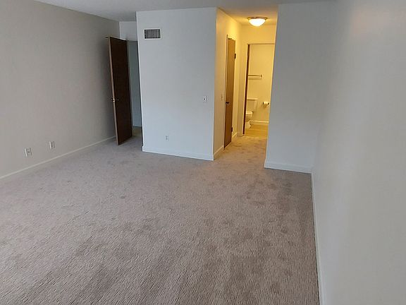 3rd image of 9150 Gramercy Dr Unit 292