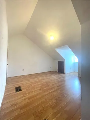 5 Brandon Hall Dr #D — Photo 15