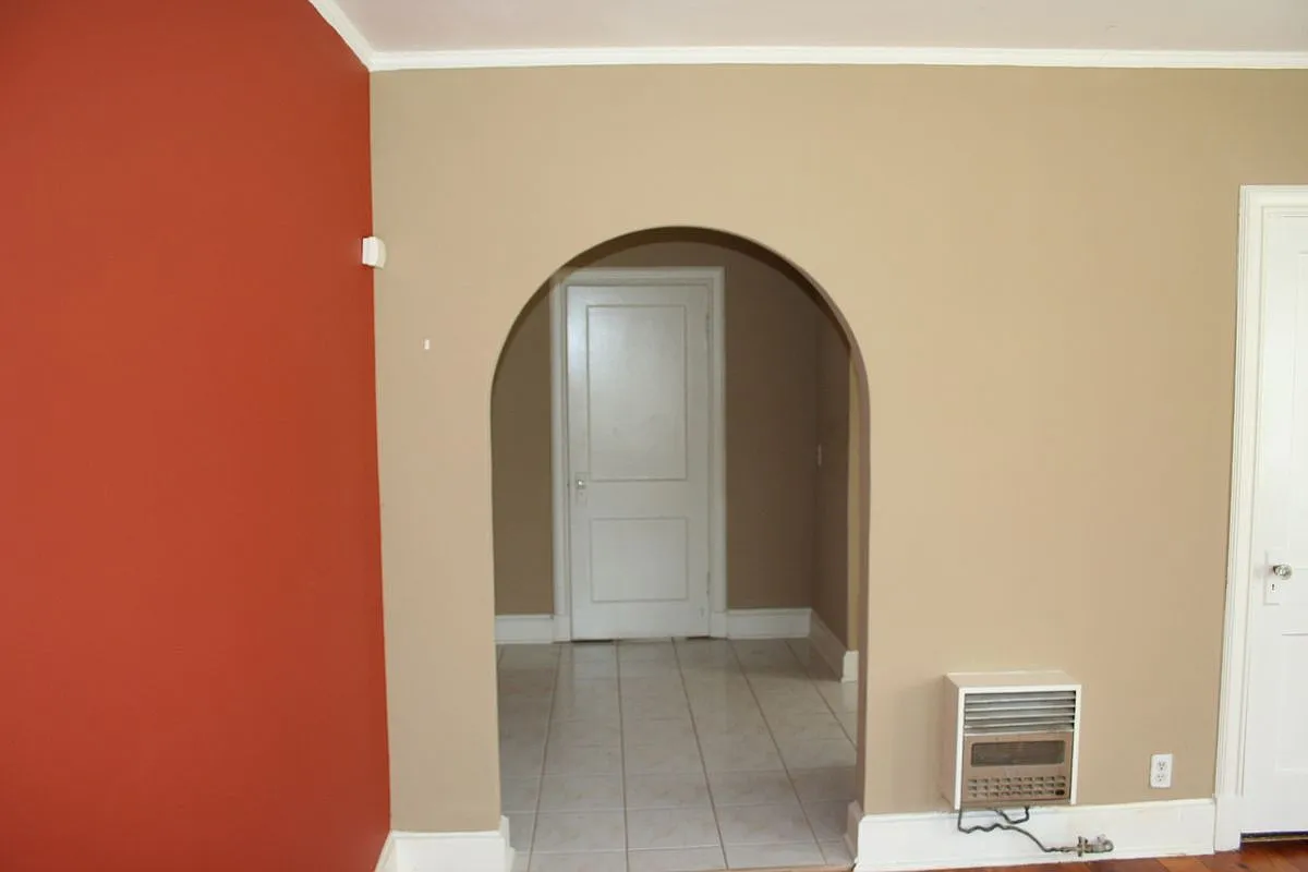 1 bed, 1.0 bath, 722 sqft, $1,200 — Photo 4