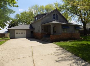 505 Albany Ave SE, Orange City, IA 51041