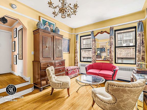 4th image of 62 E 87th St APT 4C