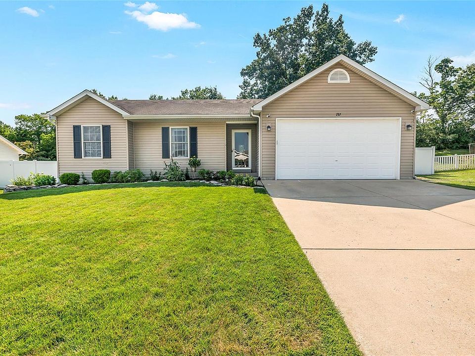 1st image of 237 Gobbler Dr