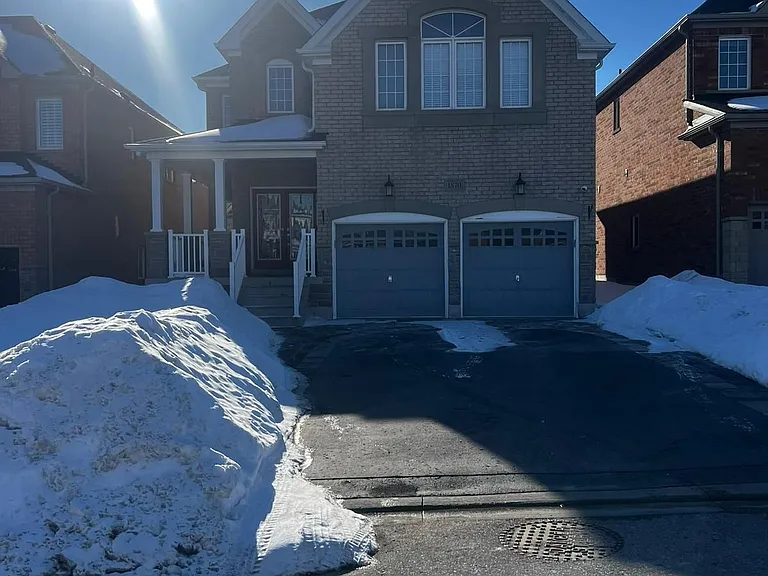 1870 Esterbrook Dr — Photo 2