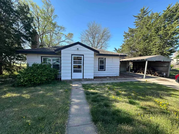 211 E C St, Ellinwood, KS 67526