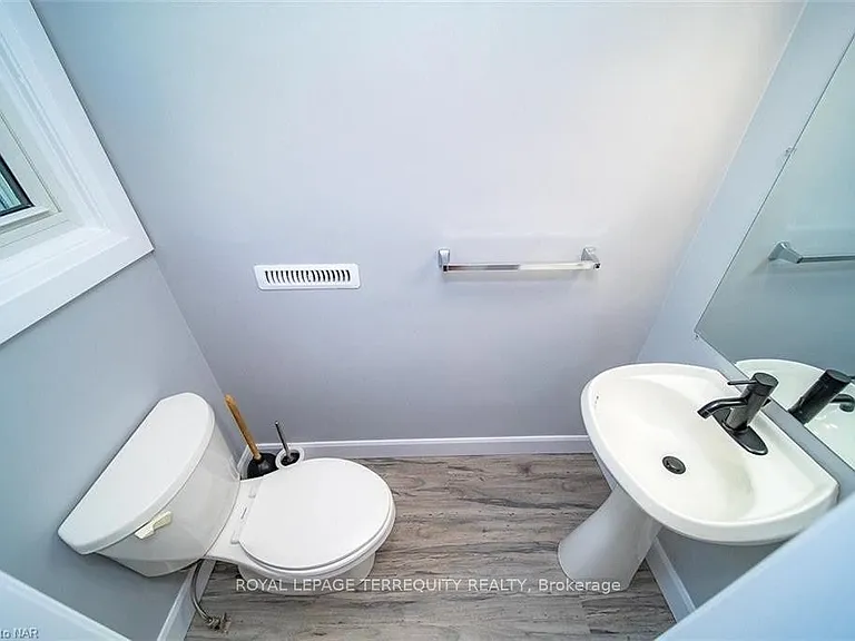 6712 Winston St — Photo 21