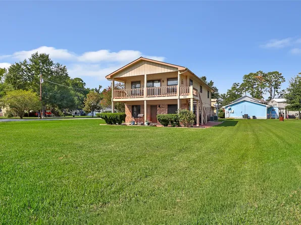 600 Sam Houston Loop, Pointblank, TX 77364