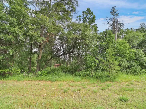 10 Knotty Pine Dr, Baxter, MN 56425