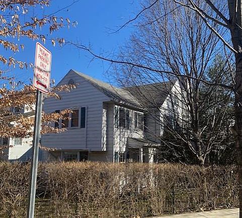 5th image of 7710 Chatham Rd