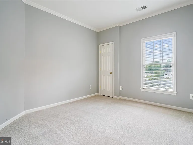 5916 Ewing Pl #BASEMENT — Photo 11