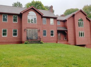 244 Cedar St, Sturbridge, MA 01518