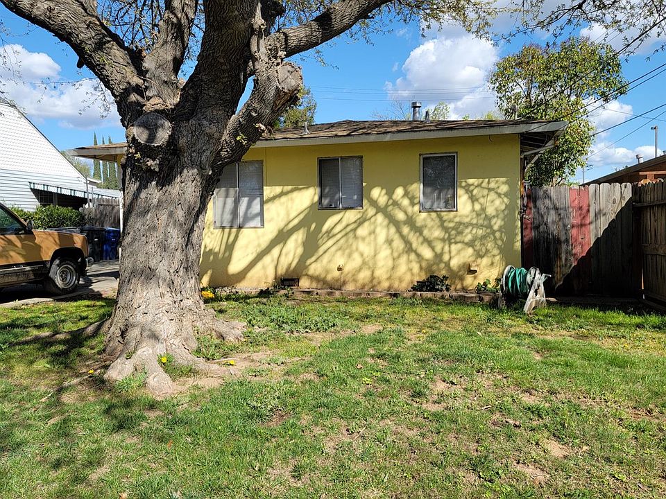 2nd image of 4113 23rd St