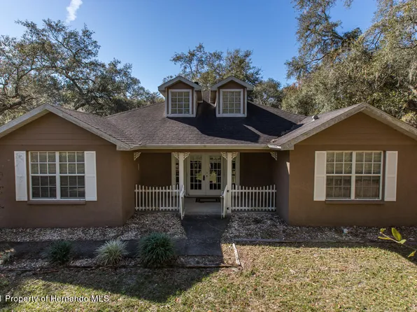 17351 Maggie Ct, Spring Hill, FL 34610