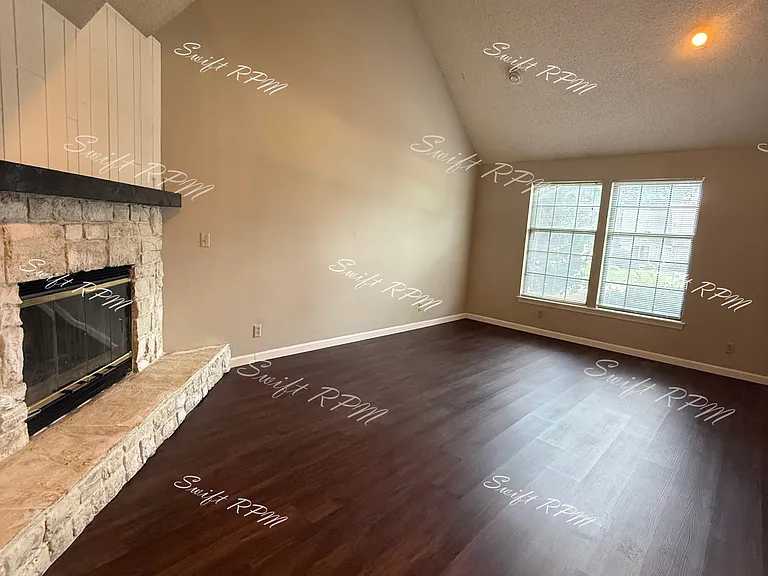 6702 W 150th St #1 — Photo 3
