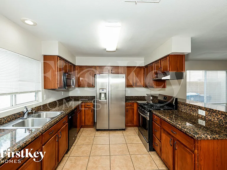 2145 Hookcross Cir — Photo 8