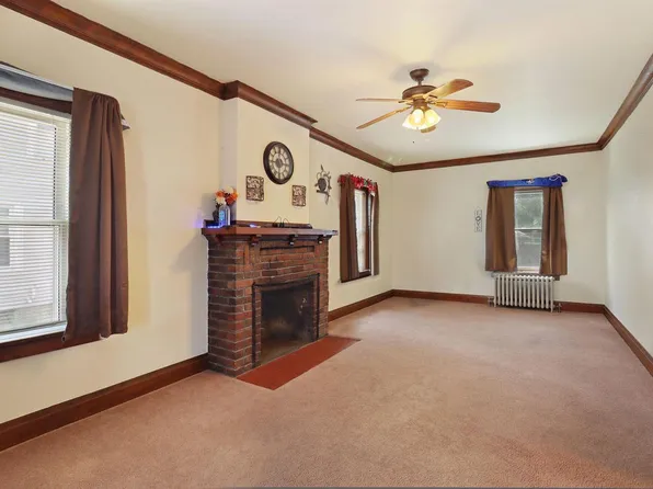 213 E Centralia STREET, Elkhorn, WI 53121