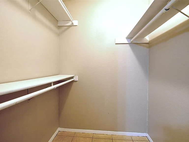 1707 Onion Creek Village Dr #A — Photo 12