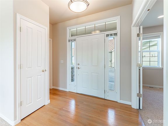 5th image of 1494 Eastmont #51