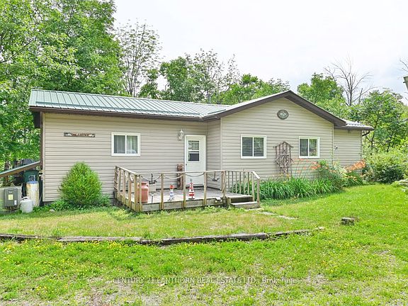 4th image of 656 BA Yarrow Ln