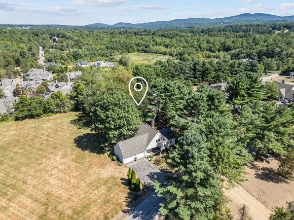 12 Clover Lane, Laconia, NH 03246