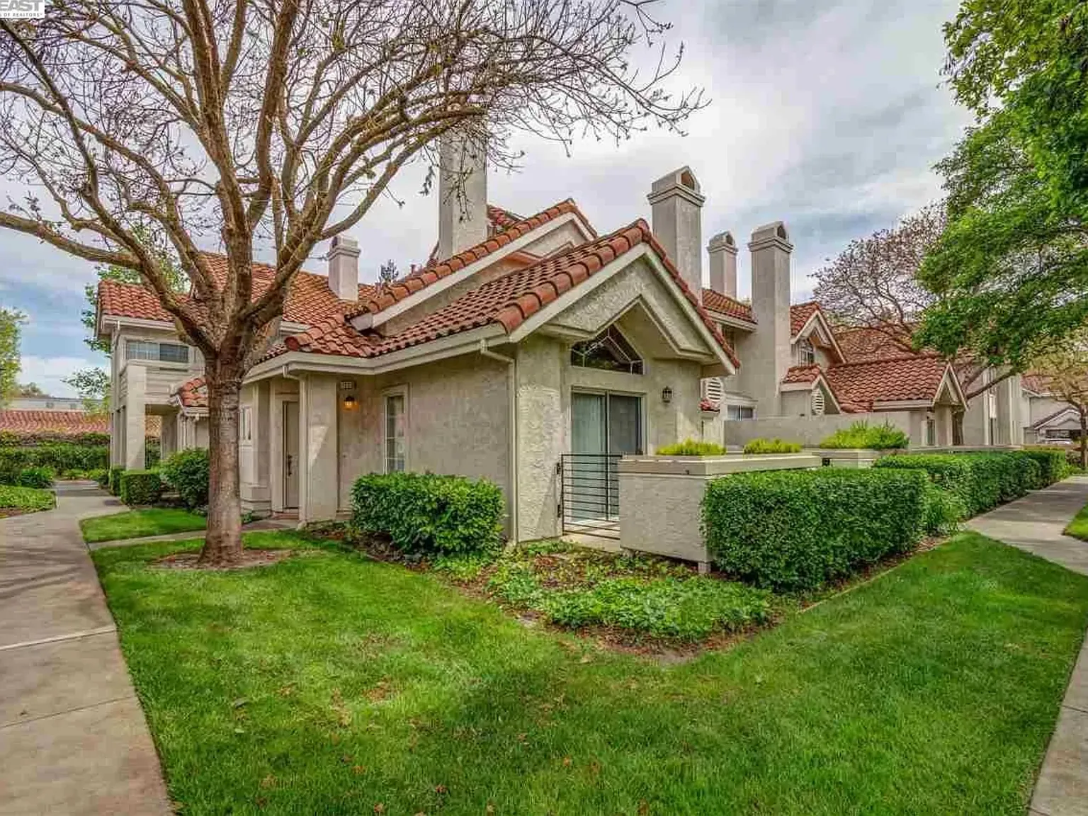 2 bed, 1137 sqft, $3,550 — Photo 1