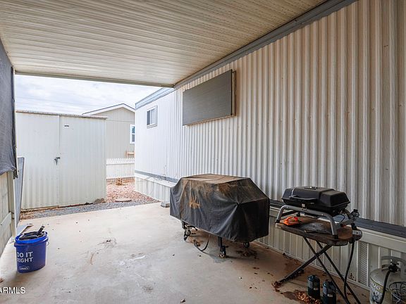 5th image of 426 W COTTONWOOD Lane #94