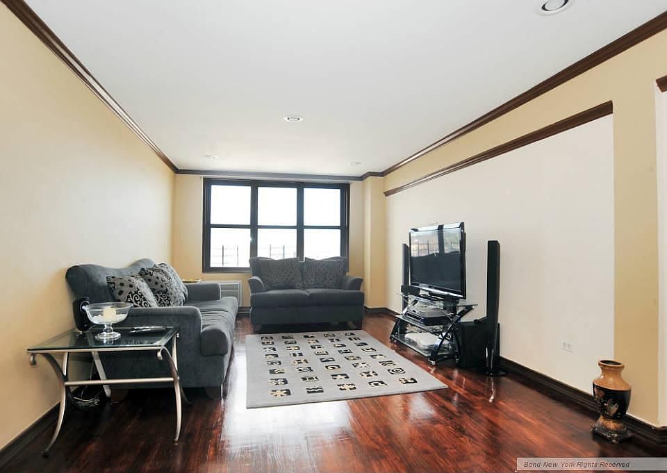 Sunny Livingroom 
