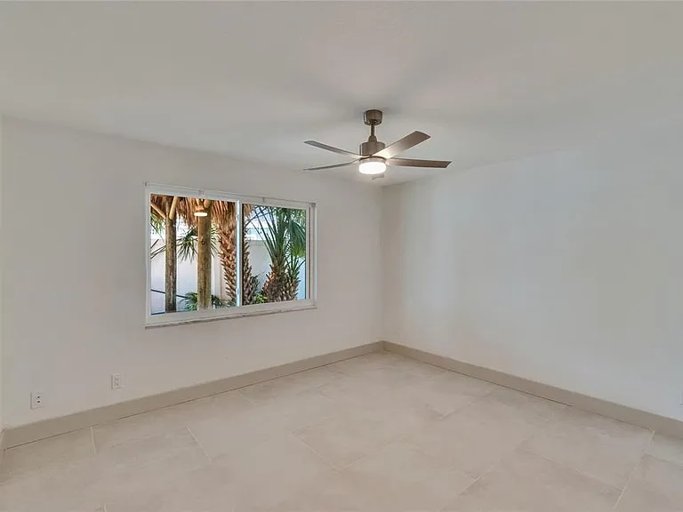 1492 Sea Gull Dr S — Photo 34