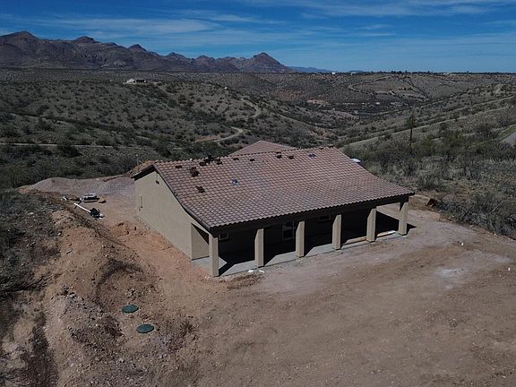 5th image of 733 Calle Lukas