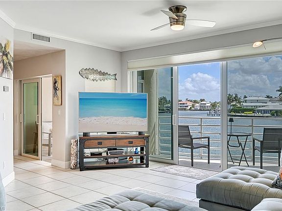 5th image of 4530 Gulf Shore Blvd N #2-122