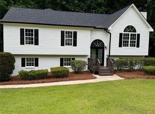 4912 Saint Johns Dr, Douglasville, GA 30135