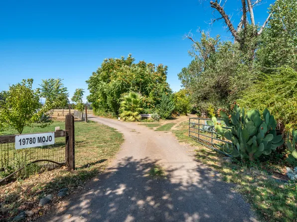 19780 Mojo Ln, Redding, CA 96002
