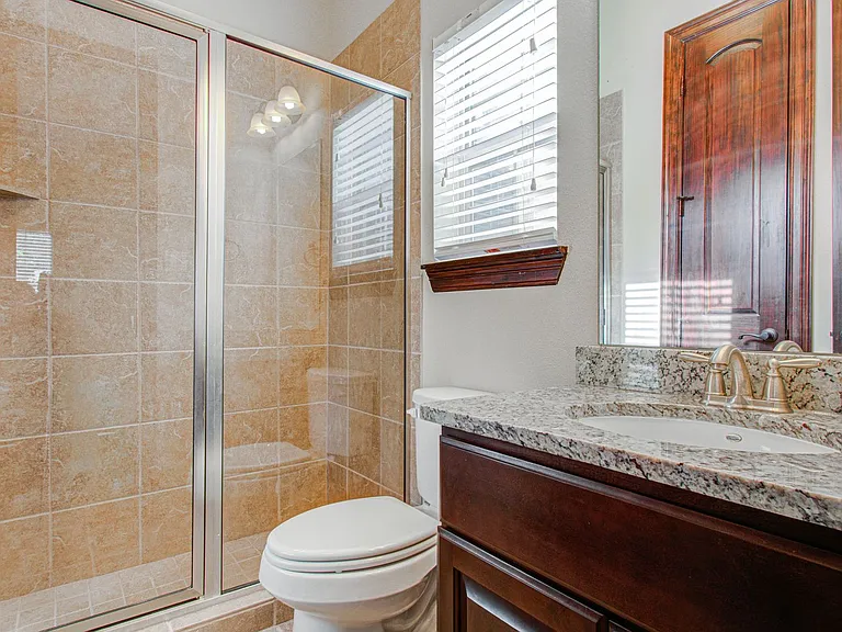 5711 Avon Landing Ln — Photo 38