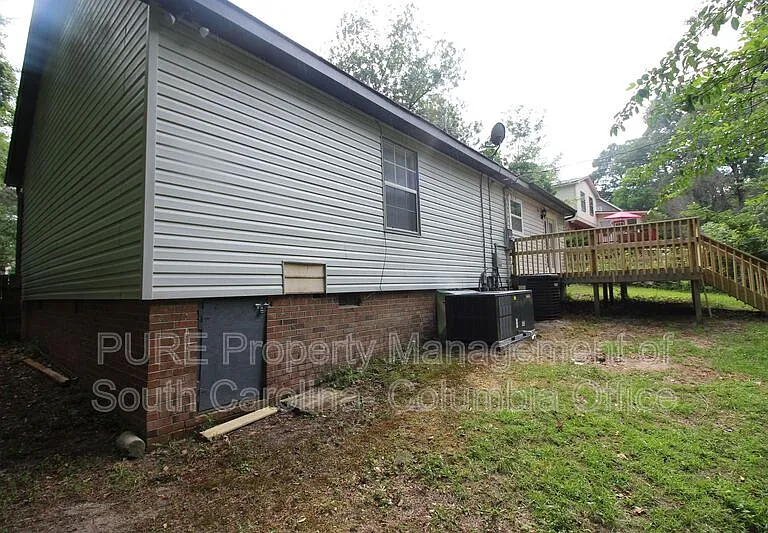 403 Charwood Ln — Photo 10