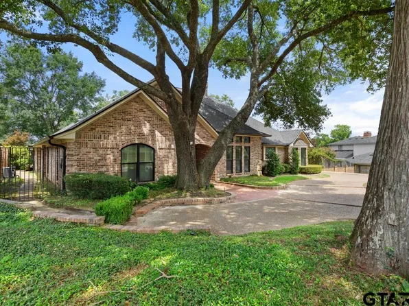 1601 Royal Oak Dr, Tyler, TX 75703